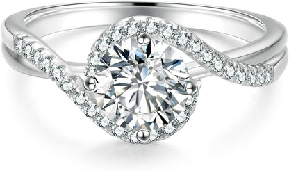 Brilliant Round-Cut Moissanite Ring